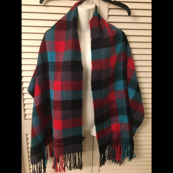 Accessories - Like new plaid pashmina/scarf/wrap